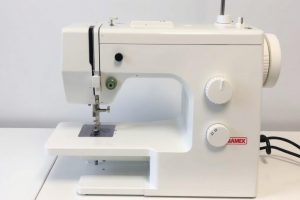 Купить оверлок: как не ошибиться и выбрать тот, что будет шить быстро и красиво